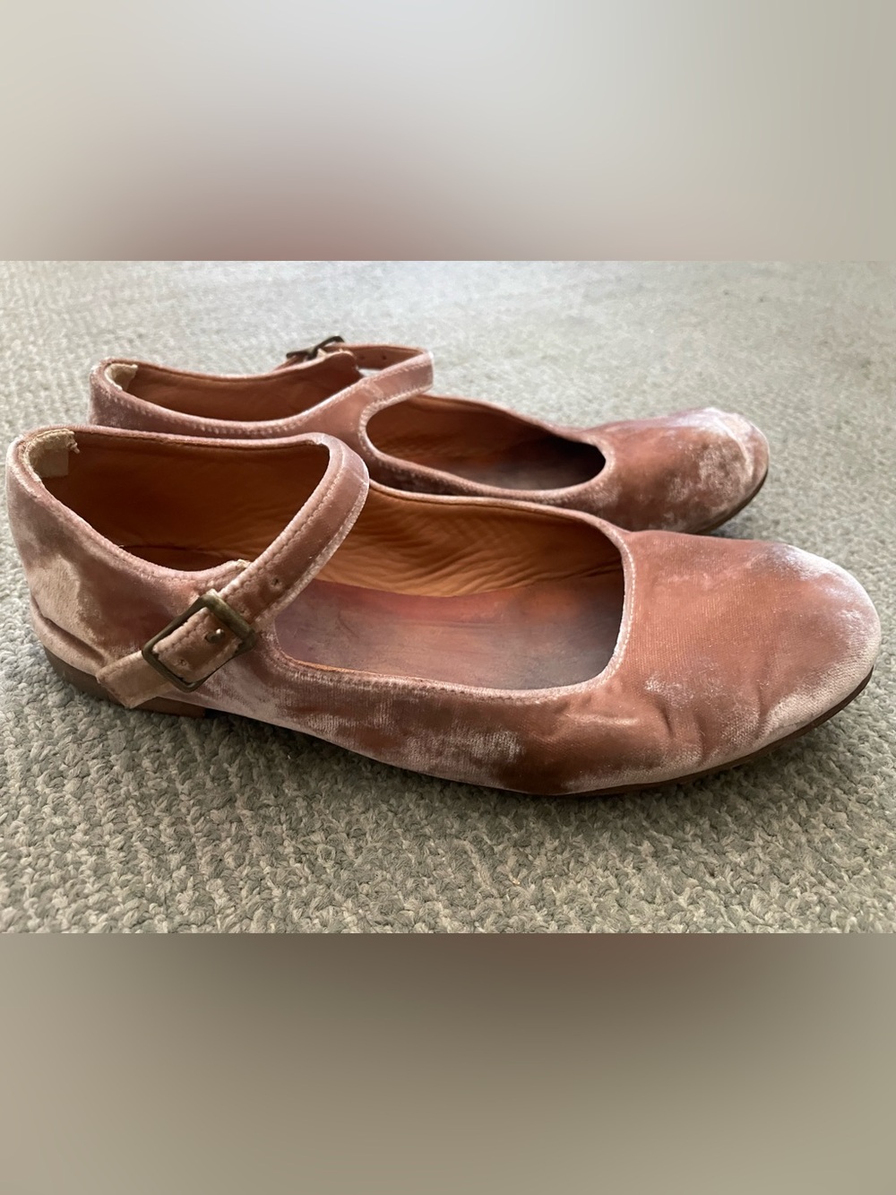 DOEN Women’s Mary Jane Blush Pink Velvet Ballet Flats - Picture 5 of 11